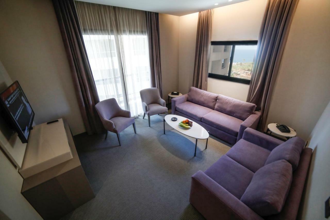 Rawsheh 51 Hotell Beirut Eksteriør bilde