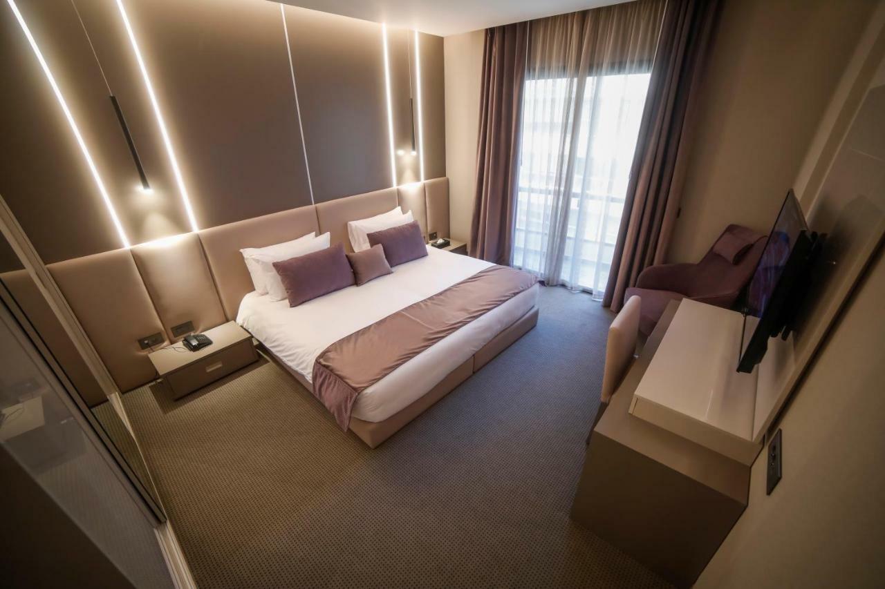 Rawsheh 51 Hotell Beirut Eksteriør bilde