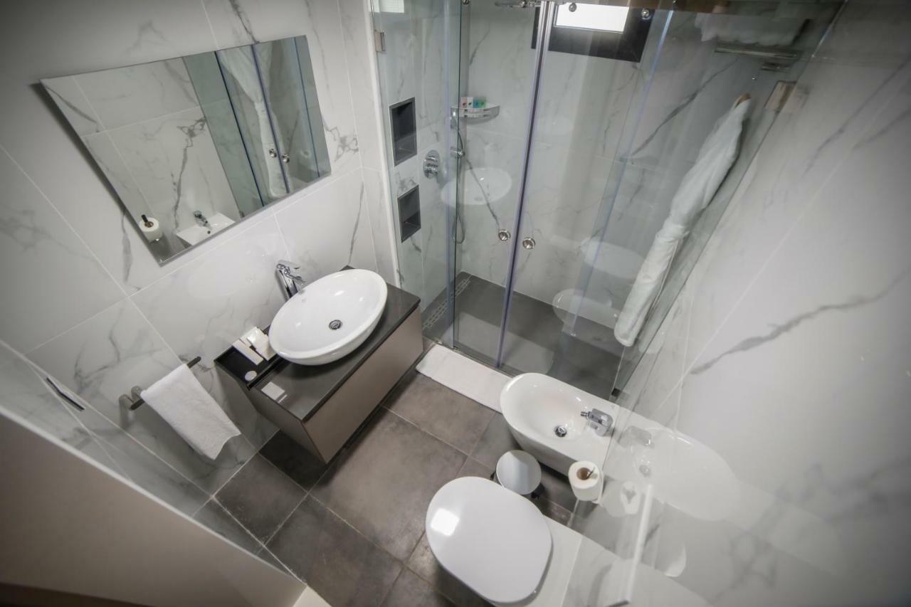 Rawsheh 51 Hotell Beirut Eksteriør bilde