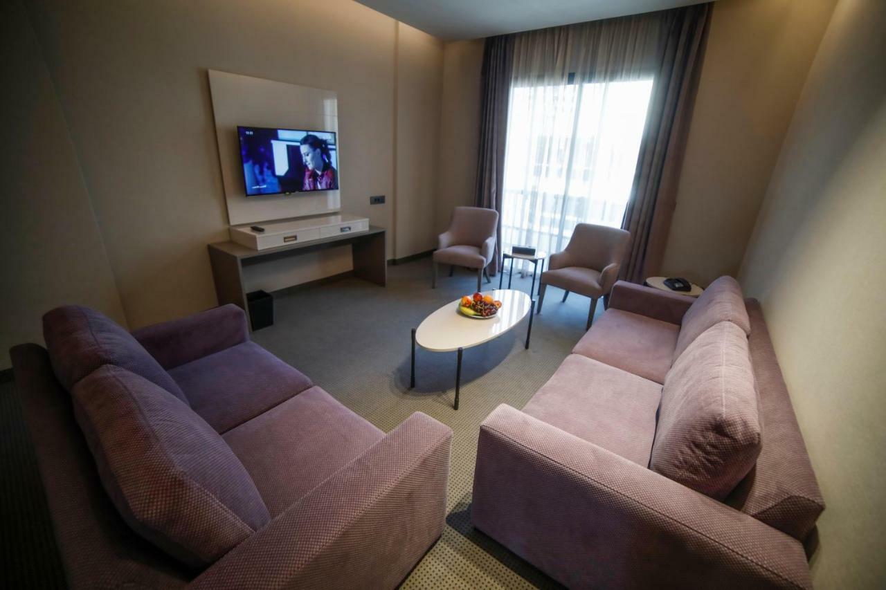Rawsheh 51 Hotell Beirut Eksteriør bilde