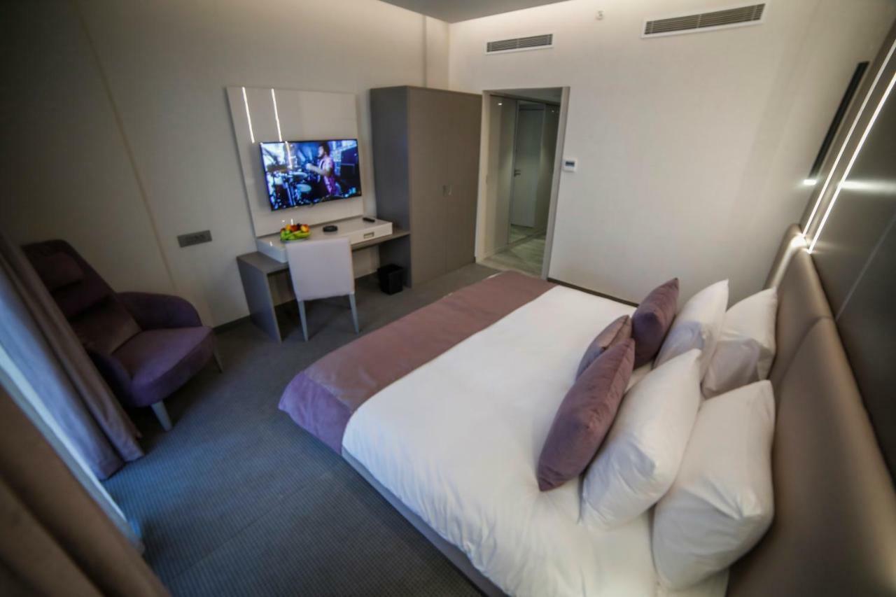 Rawsheh 51 Hotell Beirut Eksteriør bilde