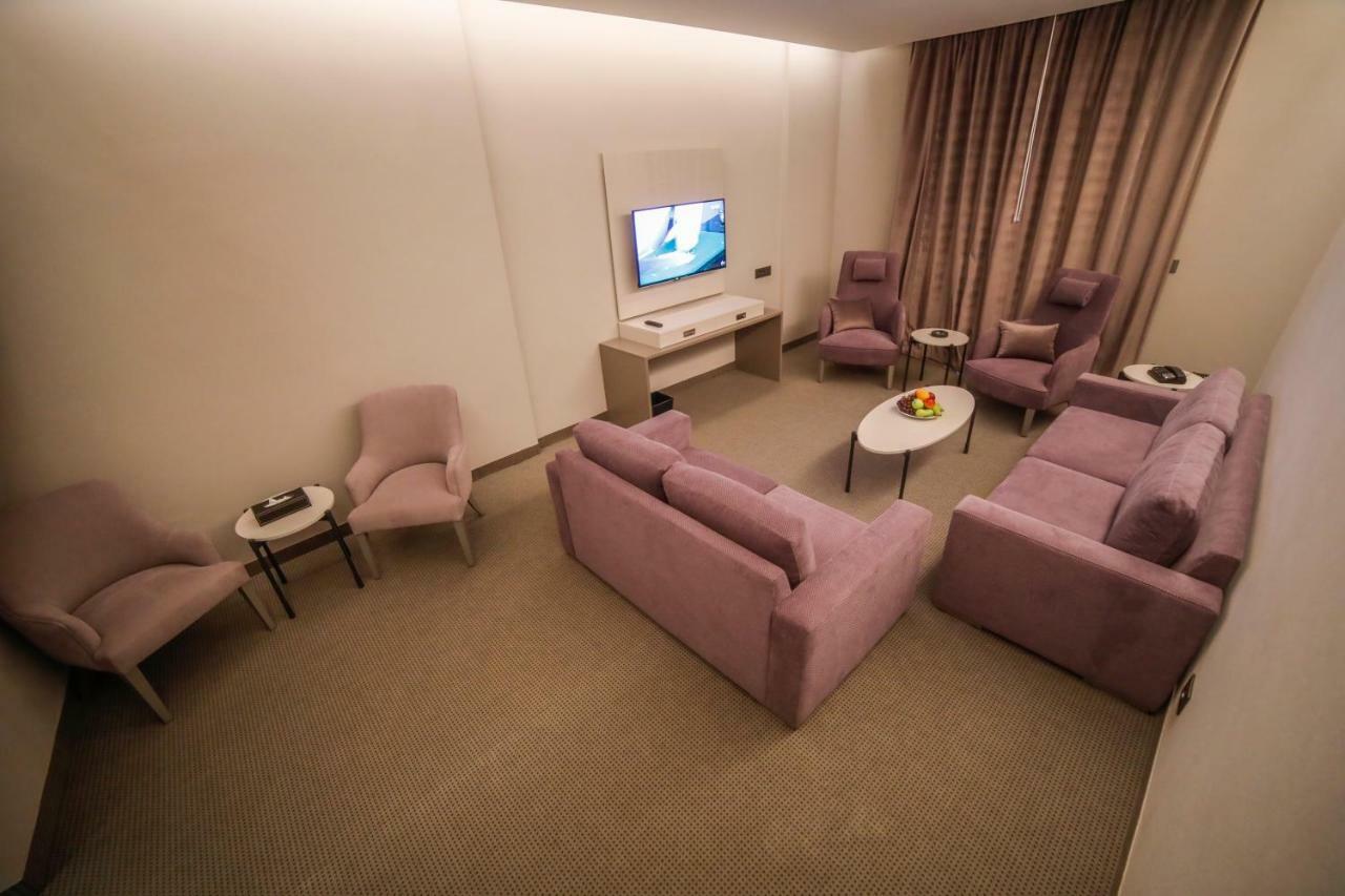 Rawsheh 51 Hotell Beirut Eksteriør bilde